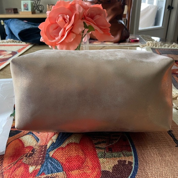 Bath and Body Works Makeup Bag NWT - Picture 10 of 10